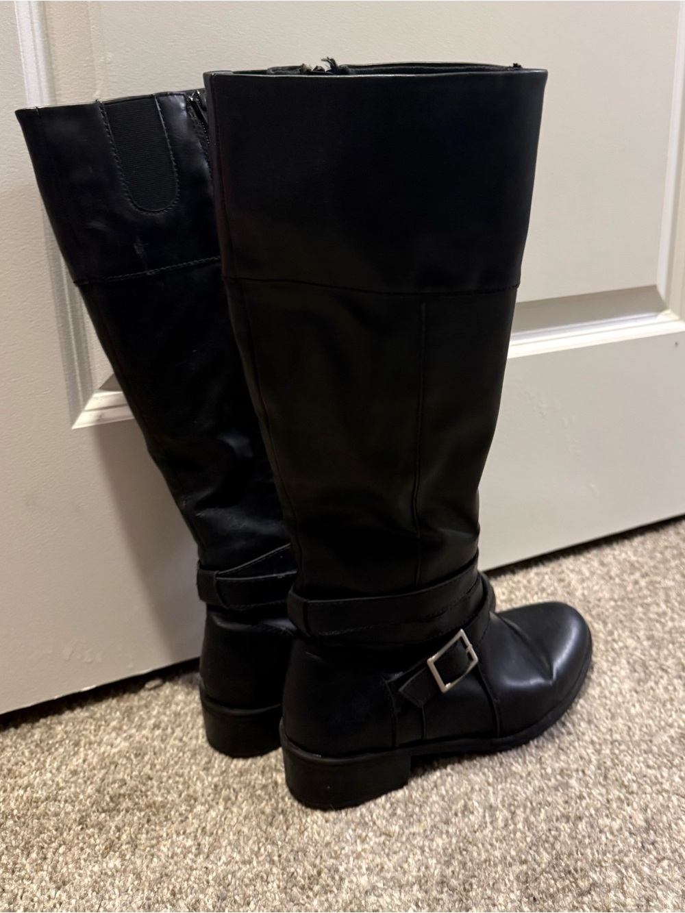 Black Women's Knee-High Buckle Riding Boots